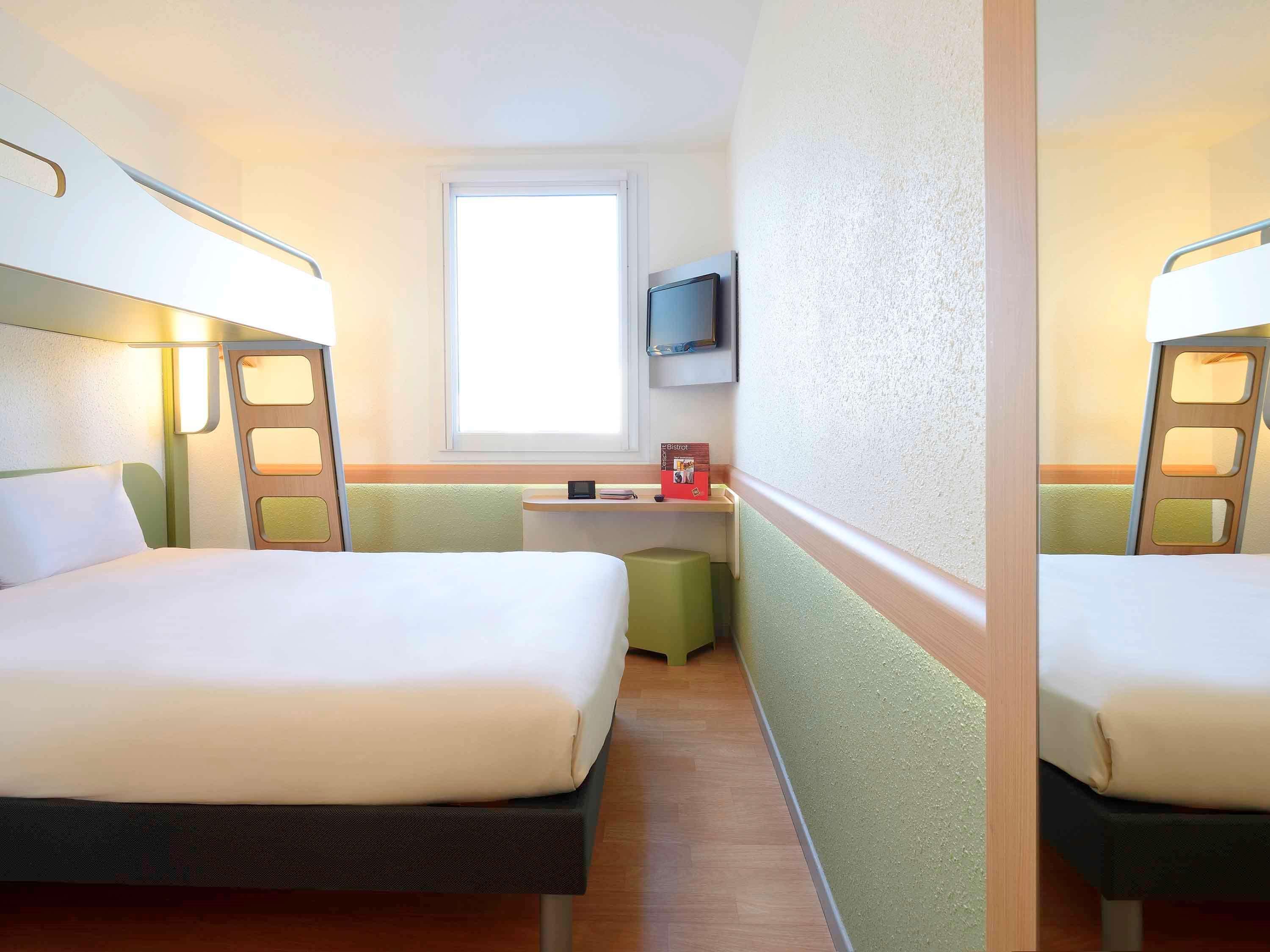 Ibis Budget Cherbourg - La Glacerie Kültér fotó